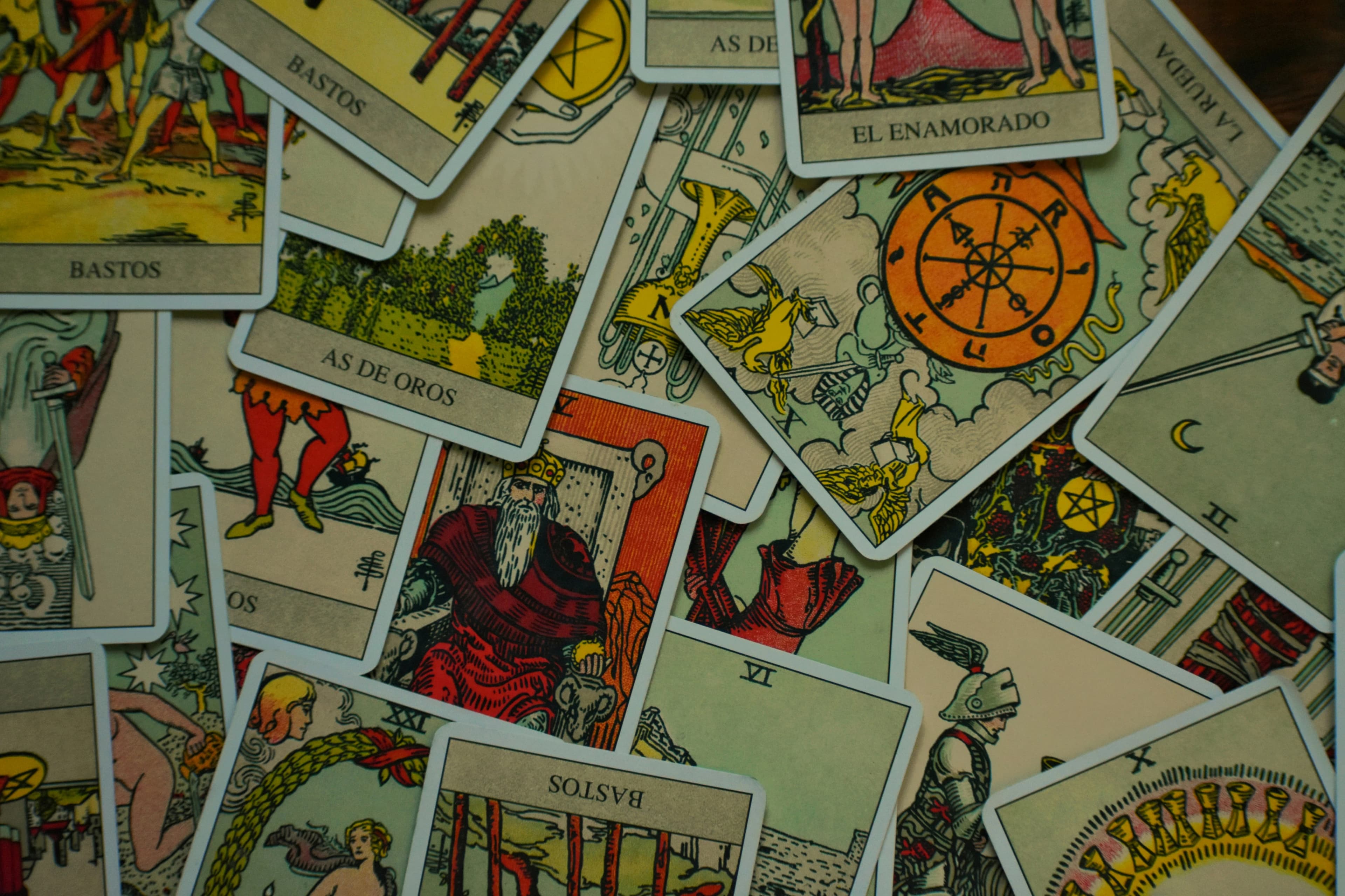 Los Arcanos Menores en el Tarot Egipcio